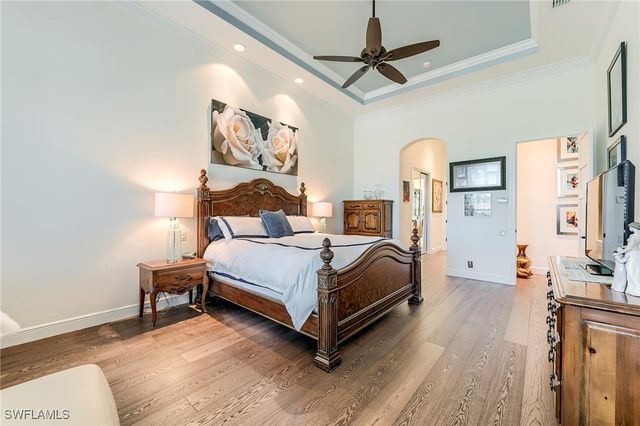 6891 Lakewood Isle DR, Fort Myers, FL 33908