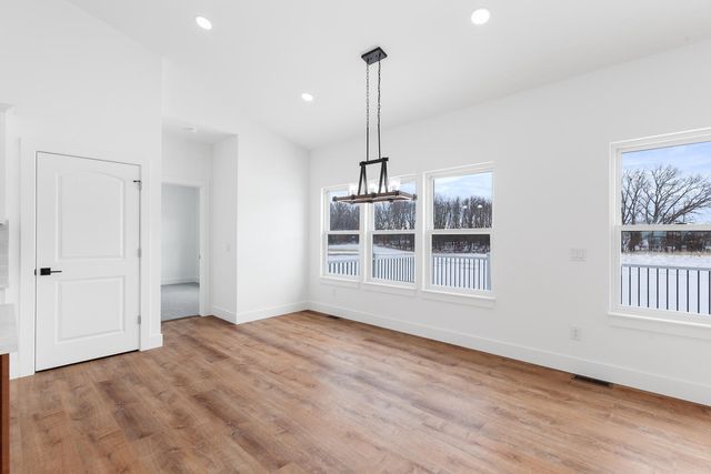 4823 Thompson Heights Drive, Adrian, MI 49221