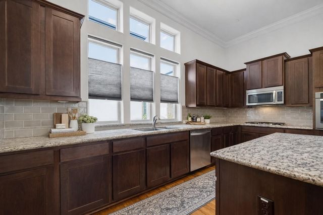 705 Delano Street, Houston, TX 77003