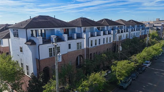 705 Delano Street, Houston, TX 77003