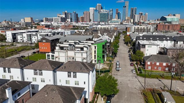 705 Delano Street, Houston, TX 77003