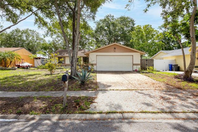 627 TIMBER BAY CIRCLE W, Oldsmar, FL 34677
