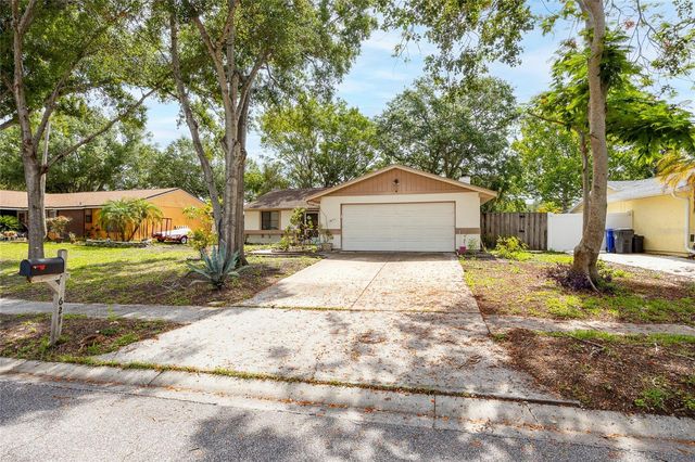 627 TIMBER BAY CIRCLE W, Oldsmar, FL 34677