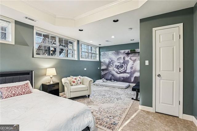 132 Hammond Drive, Canton, GA 30114