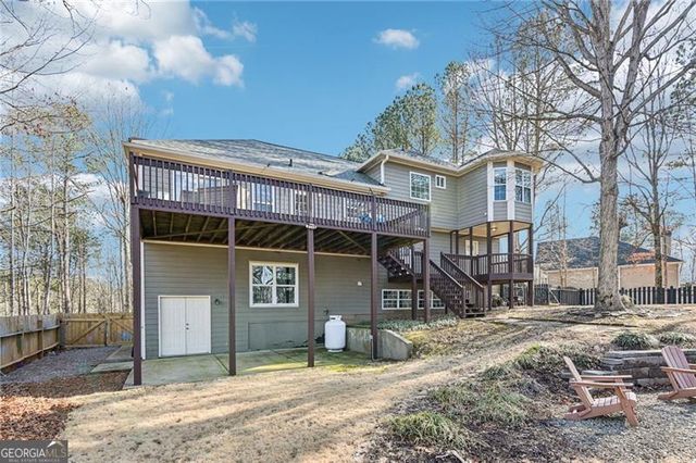 132 Hammond Drive, Canton, GA 30114