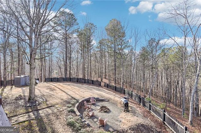 132 Hammond Drive, Canton, GA 30114