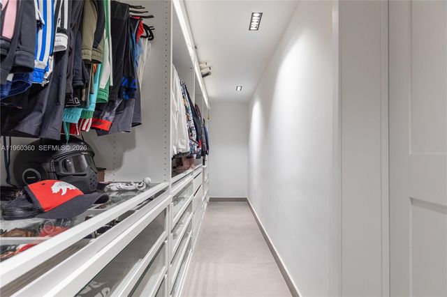 63 SW 31st Rd, Miami, FL 33129