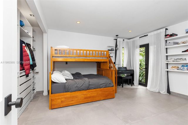 63 SW 31st Rd, Miami, FL 33129