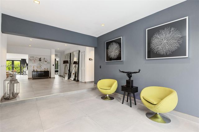 63 SW 31st Rd, Miami, FL 33129