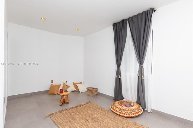 63 SW 31st Rd, Miami, FL 33129