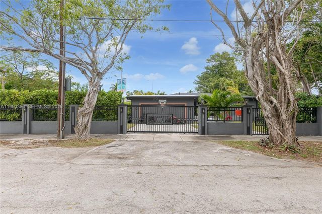 63 SW 31st Rd, Miami, FL 33129