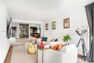 63 SW 31st Rd, Miami, FL 33129