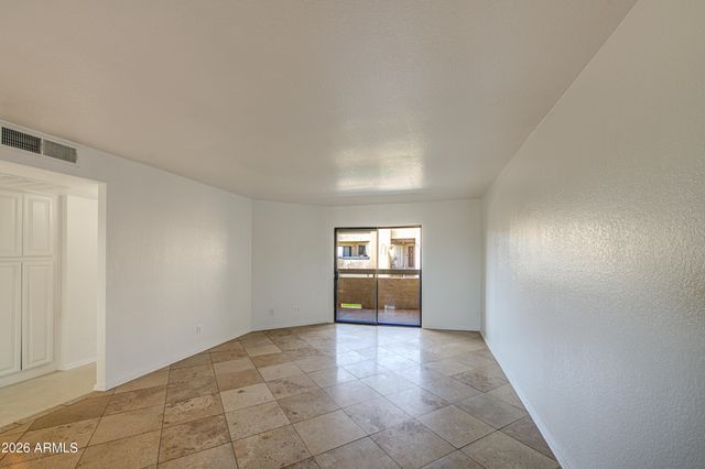 2228 N 52ND Street 241, Phoenix, AZ 85008