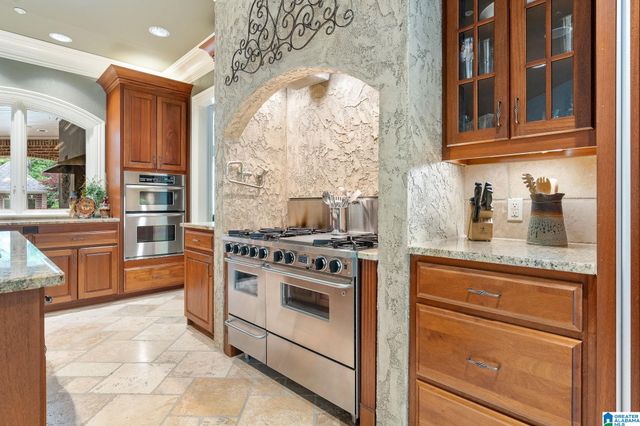 487 SPRING VALLEY DRIVE, Chelsea, AL 35043