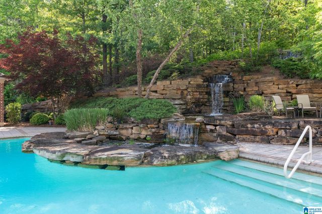 487 SPRING VALLEY DRIVE, Chelsea, AL 35043