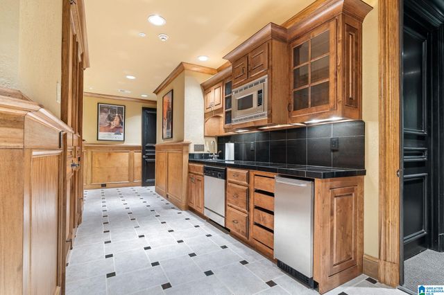 487 SPRING VALLEY DRIVE, Chelsea, AL 35043