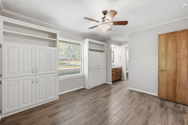 6208 Windsong Drive, Arlington, TX 76001