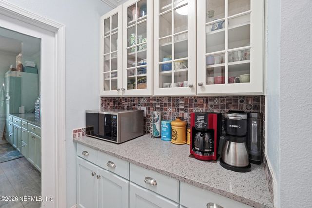 605 FORT WILLIAM Drive, St. Johns, FL 32259