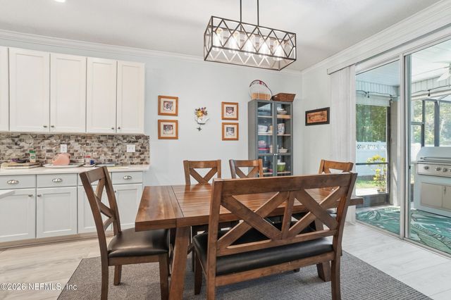 605 FORT WILLIAM Drive, St. Johns, FL 32259