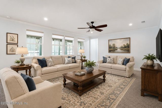 605 FORT WILLIAM Drive, St. Johns, FL 32259