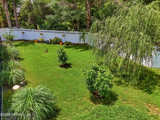 605 FORT WILLIAM Drive, St. Johns, FL 32259