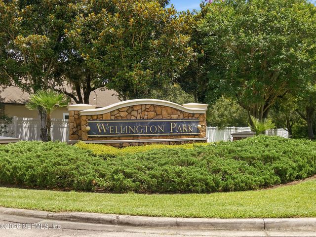 605 FORT WILLIAM Drive, St. Johns, FL 32259