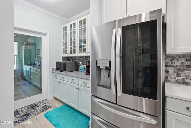 605 FORT WILLIAM Drive, St. Johns, FL 32259