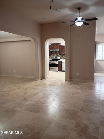 4224 Camelot Heights Drive, El Paso, TX 79912