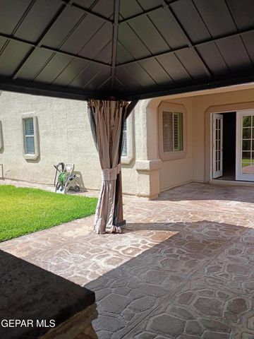 4224 Camelot Heights Drive, El Paso, TX 79912