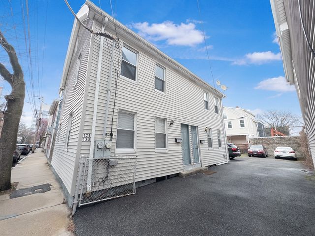 123 Willow Street 123, Cambridge, MA 02141