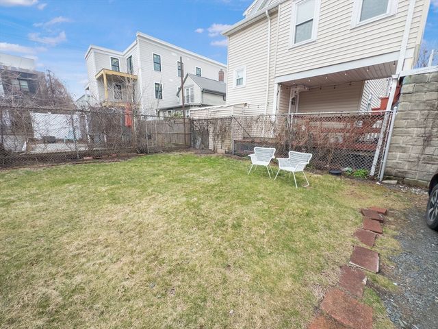 123 Willow Street 123, Cambridge, MA 02141