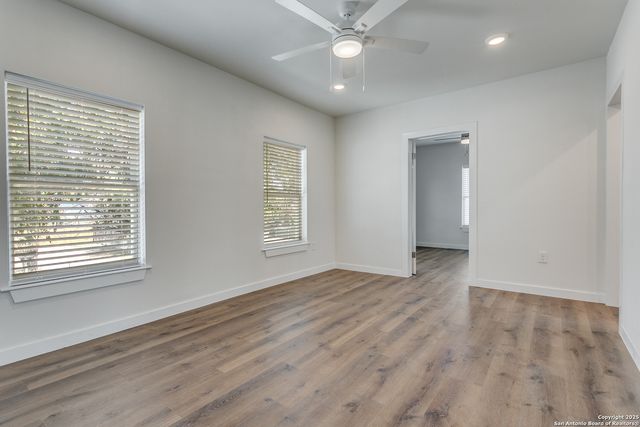 920 McIlvaine, San Antonio, TX 78201