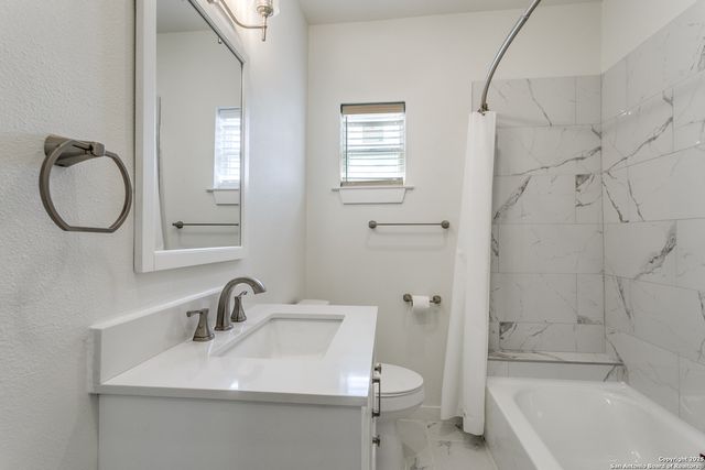 920 McIlvaine, San Antonio, TX 78201