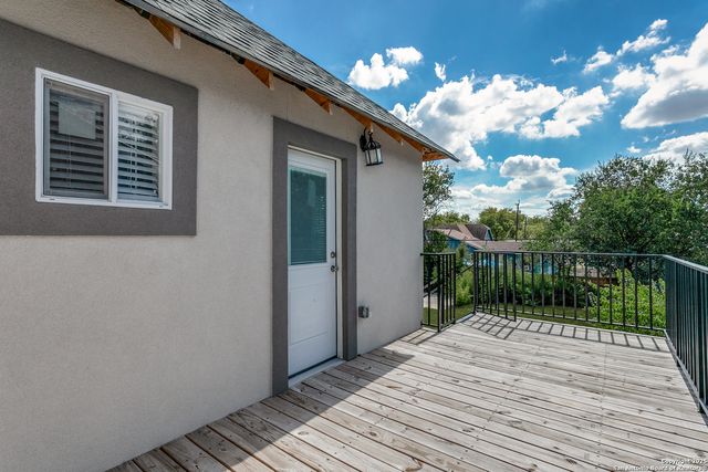 920 McIlvaine, San Antonio, TX 78201