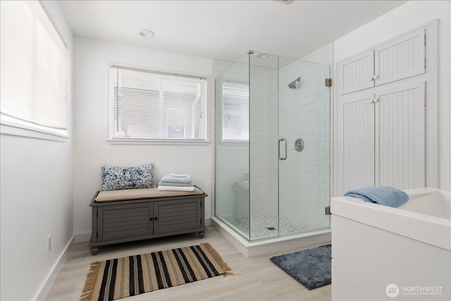 2185 Eastpoint Drive, Langley, WA 98260