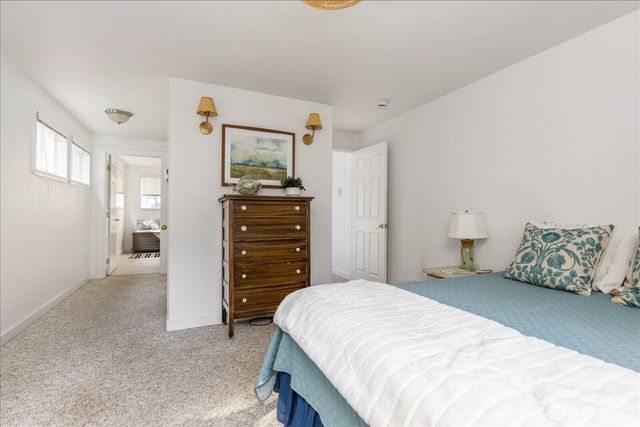 2185 Eastpoint Drive, Langley, WA 98260