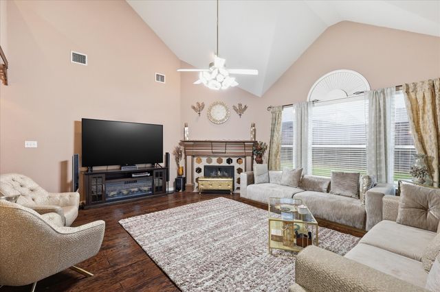 3027 Darlington Drive, Highland Village, TX 75077
