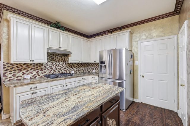 3027 Darlington Drive, Highland Village, TX 75077