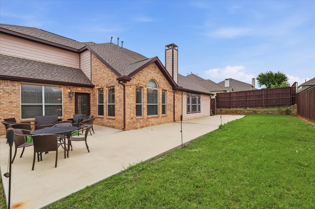 3027 Darlington Drive, Highland Village, TX 75077