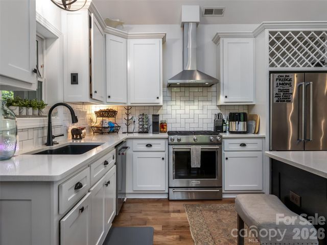78 Boyd View Lane, Mills River, NC 28759