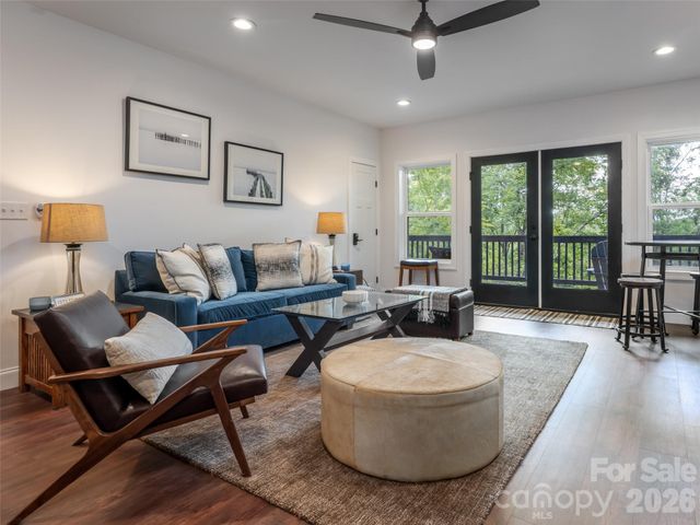 78 Boyd View Lane, Mills River, NC 28759