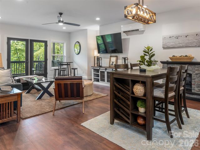 78 Boyd View Lane, Mills River, NC 28759