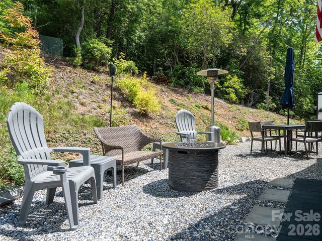 78 Boyd View Lane, Mills River, NC 28759