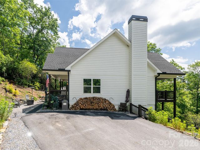 78 Boyd View Lane, Mills River, NC 28759
