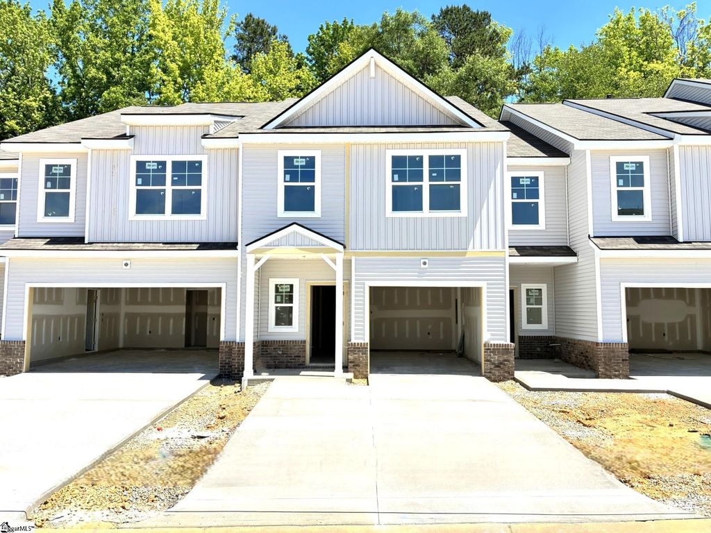 250 Taylor Woods Court, Greenville, SC 29607