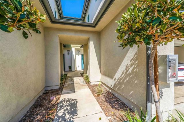 2330 S Via Esplanade, Ontario, CA 91762