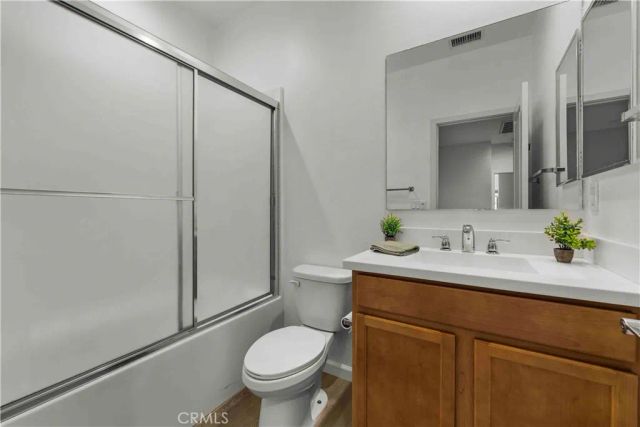 2330 S Via Esplanade, Ontario, CA 91762