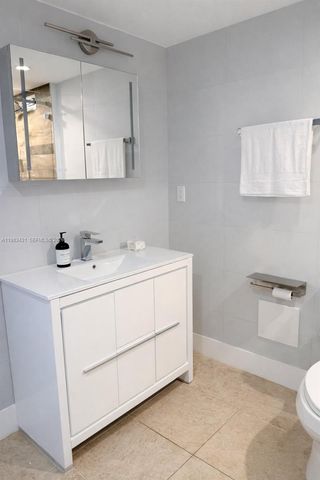 2301 Collins Ave 1501, Miami Beach, FL 33139