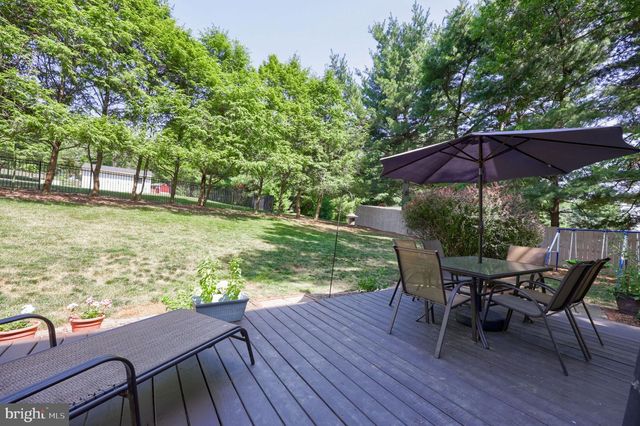 1226 W LEXINGTON RD, Manheim, PA 17545