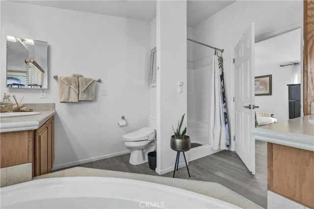 16511 Garfield B4, Paramount, CA 90723